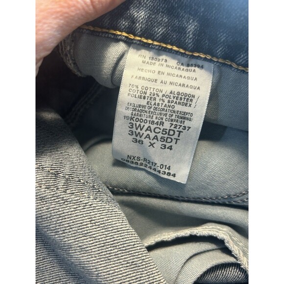 Wrangler Men's Relaxed Fit Denim Blue Jeans Size 36 X 34 Work Wear Medium Wash - Picture 4 of 7